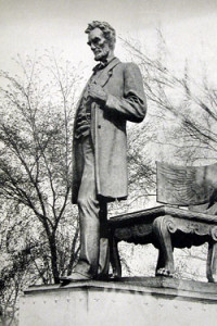 Fig. 1. Standing Lincoln, monument in Lincoln Park, Chicago: Augustus Saint-Gaudens, sculptor; Stanford White, architect. Photograph by Albert Gardner Robinson in Lincoln's Gettysburg Address and Second Inaugural (Boston, 1927). Courtesy of the American Antiquarian Society.