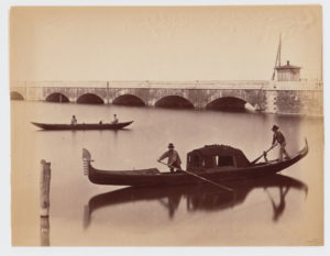 Figure 3. Unknown photographer (Carlo Naya?), Gondoliers in front of the Railway Bridge, c. 1880s. Albumen print, 9 ¼ x 7 ¼ in. Collection of the author.