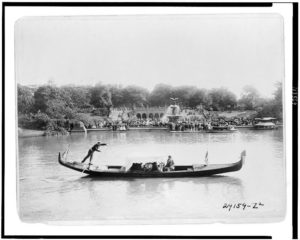 Figure 7. J. S. Johnston, Terrace & gondola, Cent. Park, N. Y. / J. S. Johnston, view & marine photo, N.Y., c. 1894. Library of Congress Prints and Photographs Division, Washington, D.C. Courtesy Library of Congress.